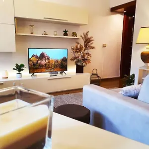 King Center 9 Posti Letto- Grande Terrazza - 2 Bagni Privati Appartement